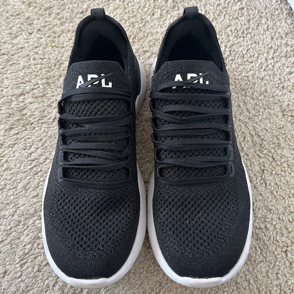 APL Women's Techloom Breeze Sneakers Black Sparkly Size 8